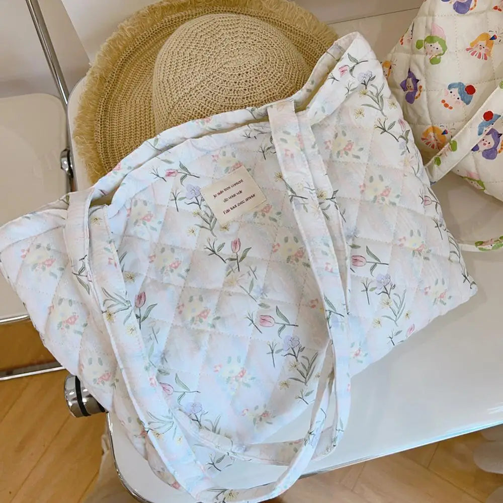 Women Quilted Diamond Lattice Handbag Floral Shoulder Bag Large Capacity Carrying Bag Stylish Commuting Bag Puffy Tote Handbag