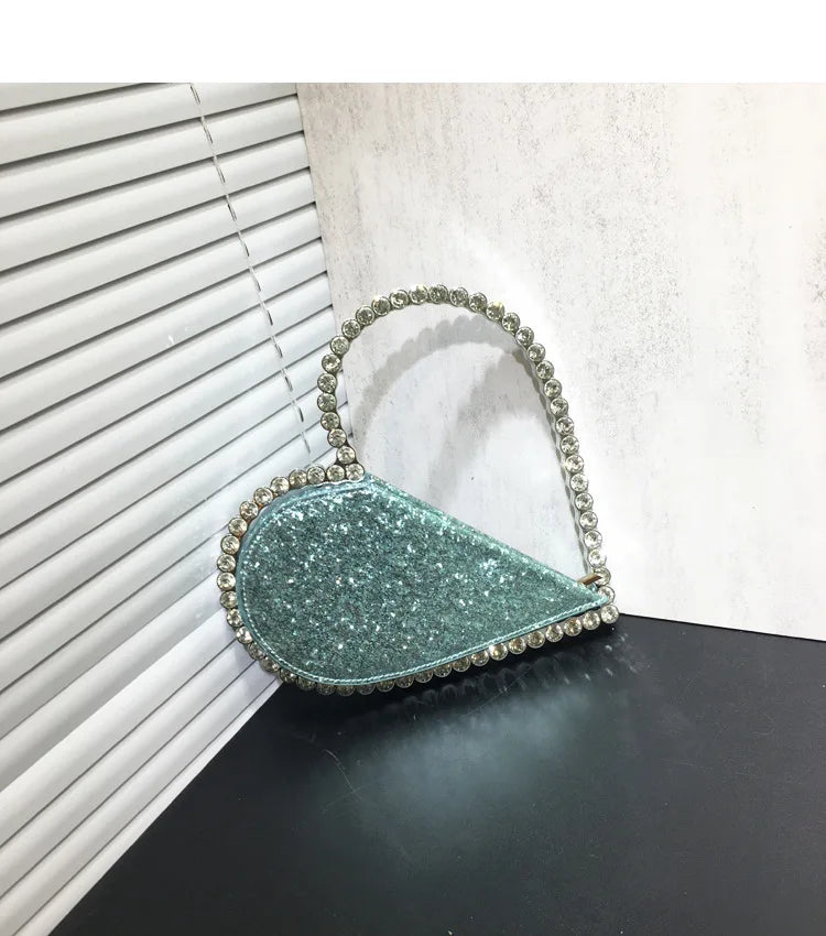 2025 New Heart Shape Rhinestone Handbags Party Day Clutches Crystal Handbags For Wedding Gift Purse Women Prom Dinner Purses Bag