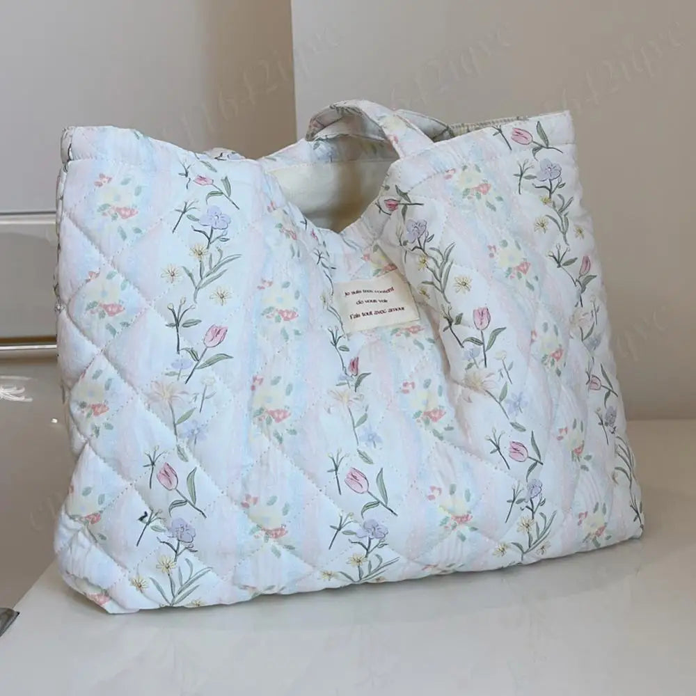 Women Quilted Diamond Lattice Handbag Floral Shoulder Bag Large Capacity Carrying Bag Stylish Commuting Bag Puffy Tote Handbag