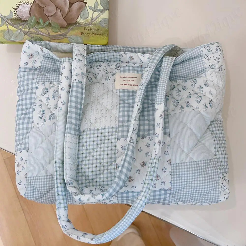Women Quilted Diamond Lattice Handbag Floral Shoulder Bag Large Capacity Carrying Bag Stylish Commuting Bag Puffy Tote Handbag